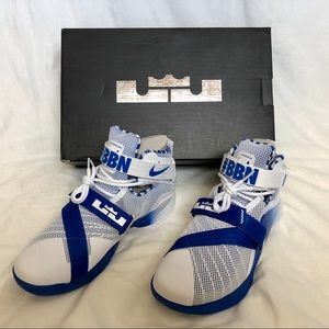 Nike Air LEBRON Soldier 9 PRM Kentucky Size 10.5